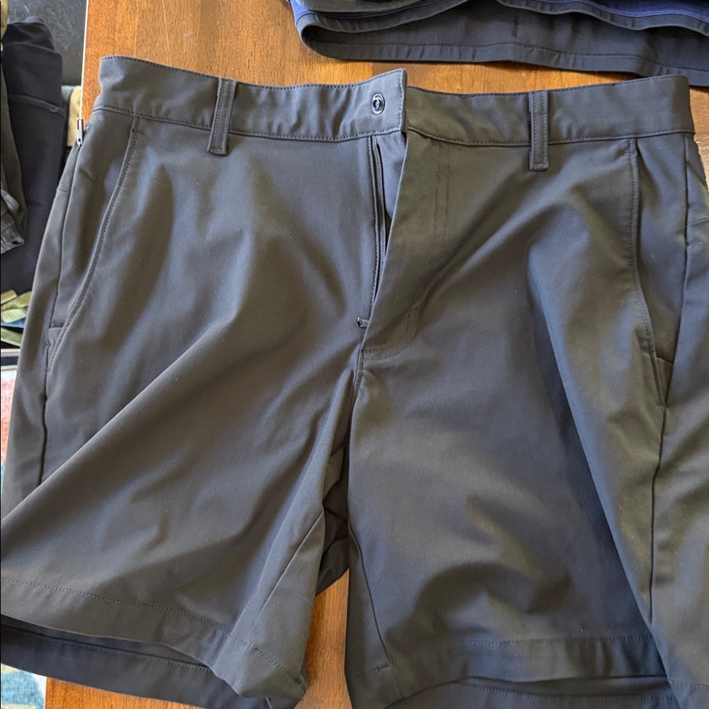 Men's Fabletics DON Black Shorts